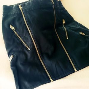 Faux leather express mini skirt
